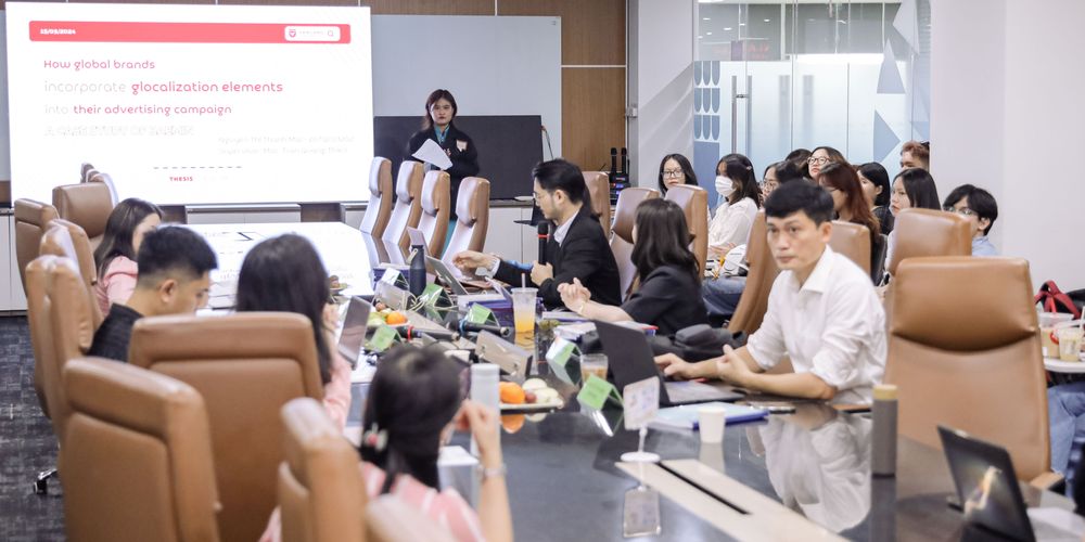 học quan hệ công chúng ra trường làm gì